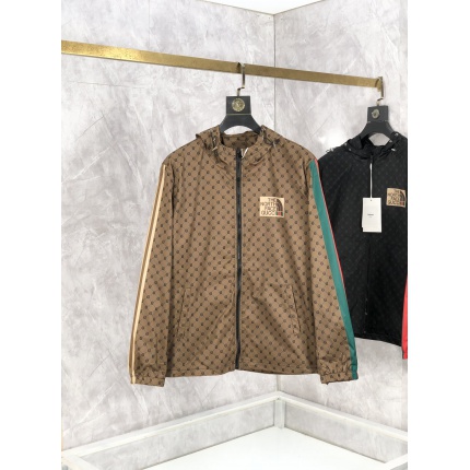 Gucci Thin Jackets For Men in 204076