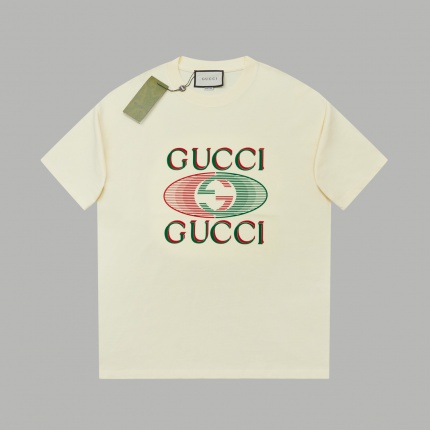 Gucci T-shirts for Men in 204110