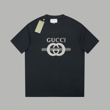 Gucci T-shirts for Men in 204113