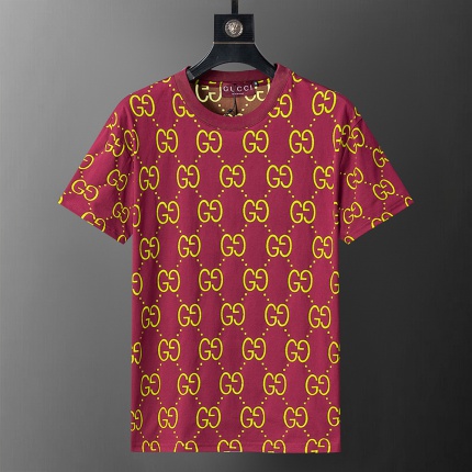 Gucci T-shirts for Men in 204118