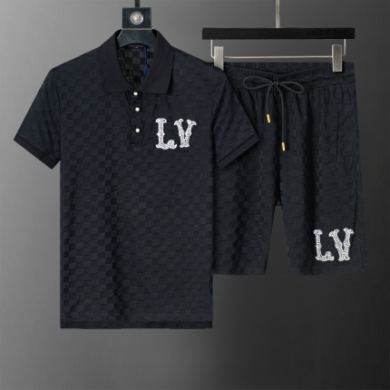 Louis Vuitton Short Tracksuits For Men in 204161