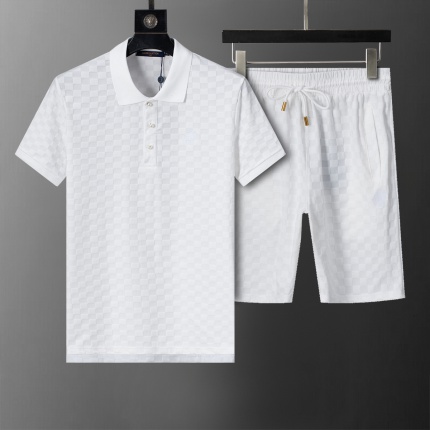Louis Vuitton Short Tracksuits For Men in 204162