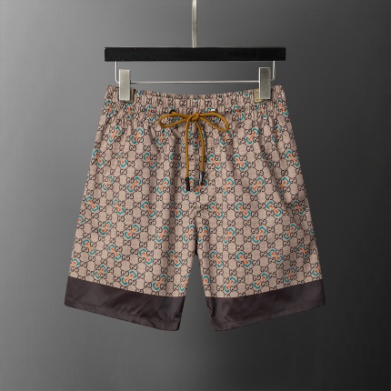 Gucci Short Pants For Men in 204223