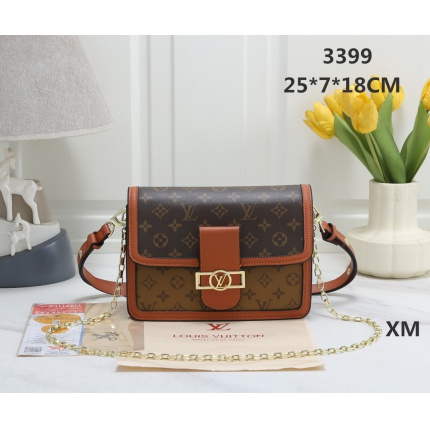 Louis Vuitton Cross Bags in 204397