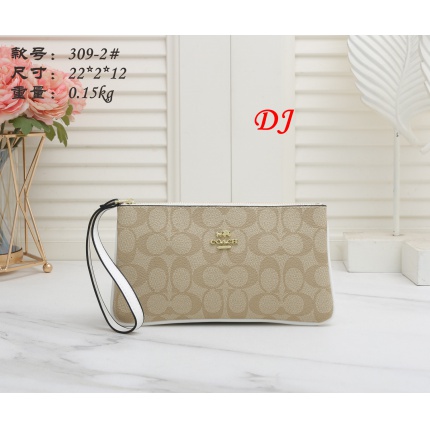 Coach Handbags in 204452