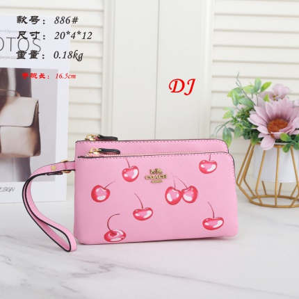 Coach Handbags in 204461