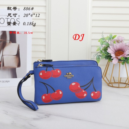 Coach Handbags in 204462