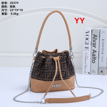 Cheap Fendi Handbags in 204471