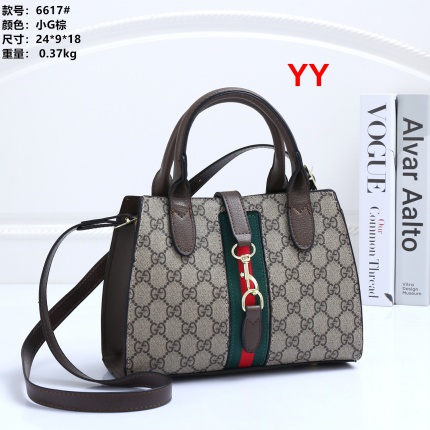Gucci Handbags in 204475