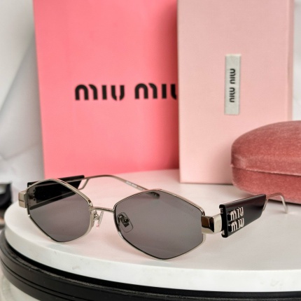 MiuMiu AAA quality Glasses in 204502