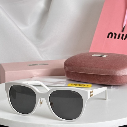 MiuMiu AAA quality Glasses in 204507
