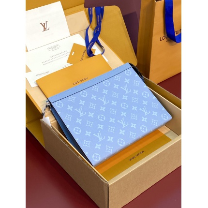 New Arrivals Louis Vuitton AAA quality Clutch in 204550