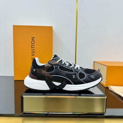 New Arrivals Louis Vuitton Sneakers Size 35-46 in 204627