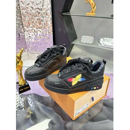 Top quality Louis Vuitton Trainer Sneakers in 204716