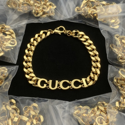Gucci Bracelets in 204757