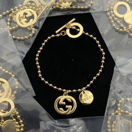 Gucci Bracelets in 204758