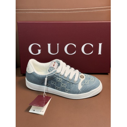 New Arrivals Gucci Sneakers For Men in 204829