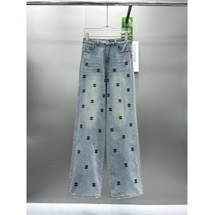 New Arrivals Chanel Jeans For Women in 204870