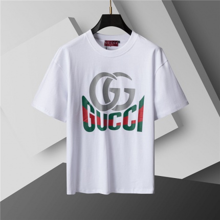 Gucci T-shirts for Men in 204939