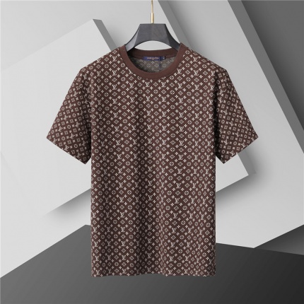 Louis Vuitton T-Shirts for Men in 204944