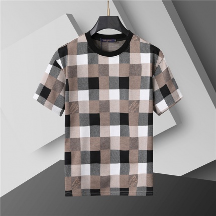 Louis Vuitton T-Shirts for Men in 204948