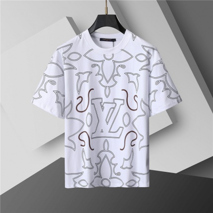 Louis Vuitton T-Shirts for Men in 204965