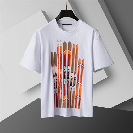 Louis Vuitton T-Shirts for Men in 204978