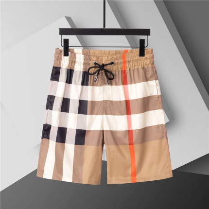 Burberry Short Pants For Men in 205040