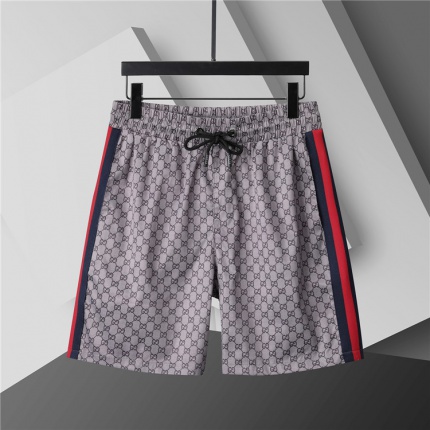 Gucci Short Pants For Men in 205079