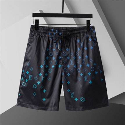 Louis Vuitton Short Pants For Men in 205135