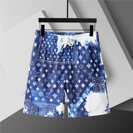 Louis Vuitton Short Pants For Men in 205157