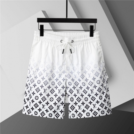 Louis Vuitton Short Pants For Men in 205160
