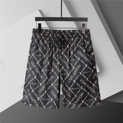 Louis Vuitton Short Pants For Men in 205167