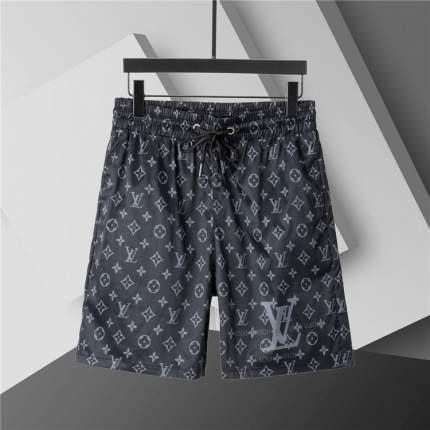 Louis Vuitton Short Pants For Men in 205169
