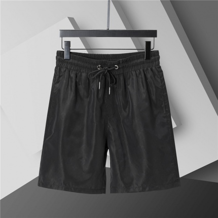 Louis Vuitton Short Pants For Men in 205172