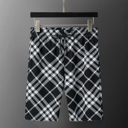 Burberry Short Pants For Men in 205201
