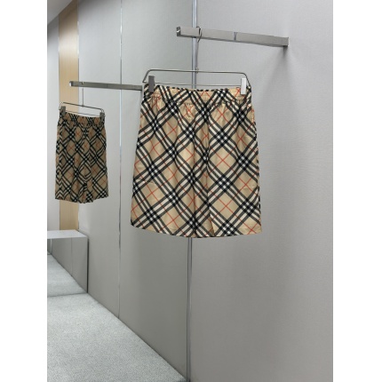 Burberry Short Pants For Men in 205205