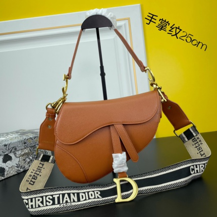 Dior AAA Quality Handbags in 205290
