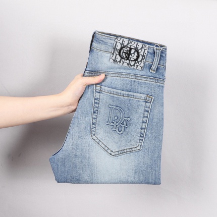 New Arrivals Dior Jeans For Men in 205339