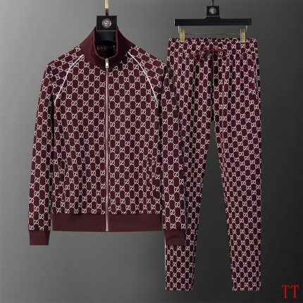 New Arrivals Gucci Tracksuits For Men in 205392