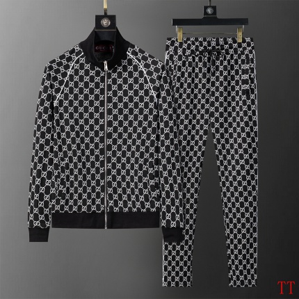 New Arrivals Gucci Tracksuits For Men in 205393
