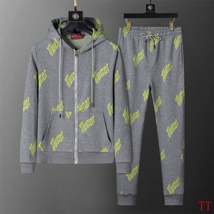 New Arrivals Gucci Tracksuits For Men in 205394