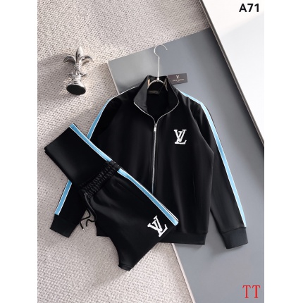New Arrivals Louis Vuitton Tracksuits For Men in 205397