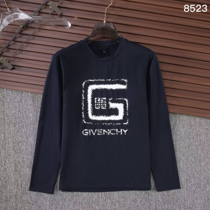 Givenchy Long-Sleeved T-Shirts for Men in 205457