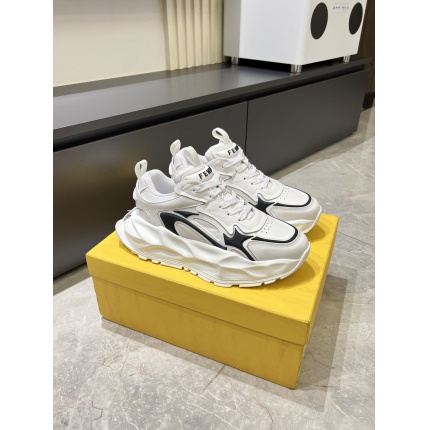 Fendi Sneakers For Men in 205544