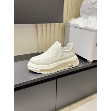 Prada Sneakers For Men in 205563