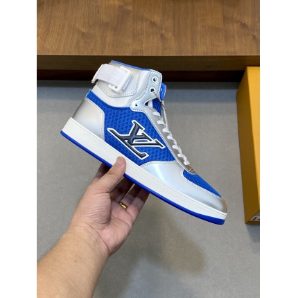 New Arrivals Louis Vuitton Top Sneakers For Men in 205651