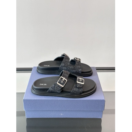 New Arrivals Dior Slippers For Men in 205657