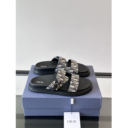 New Arrivals Dior Slippers For Men in 205661
