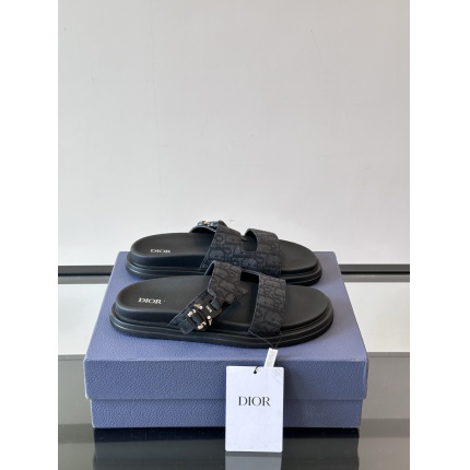 New Arrivals Dior Slippers For Men in 205662